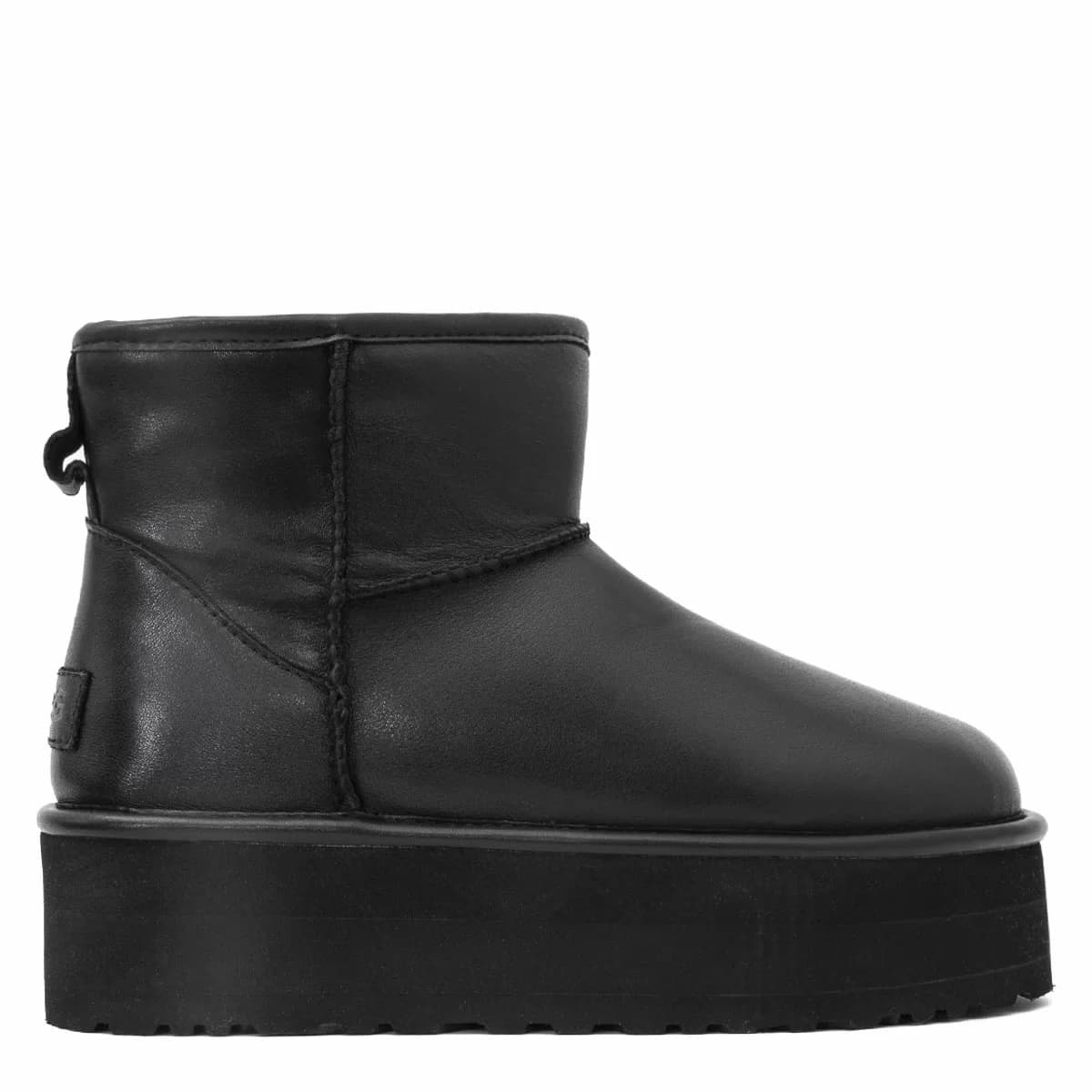 UGG CLASSIC MINI PLATFORM — Black Leather