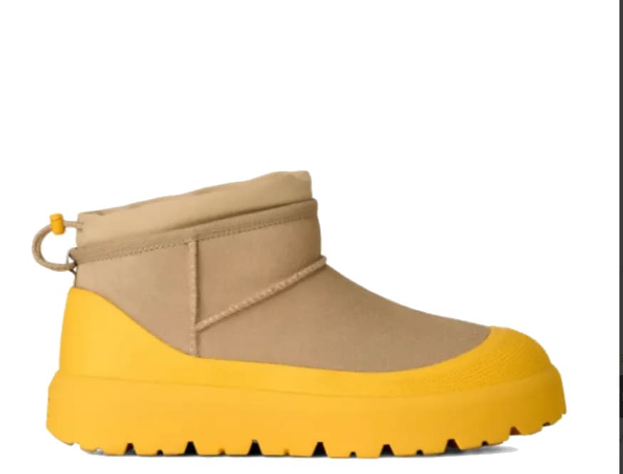 Ugg Ultra Mini Hybrid — Mustard Seed / Summer Wheat
