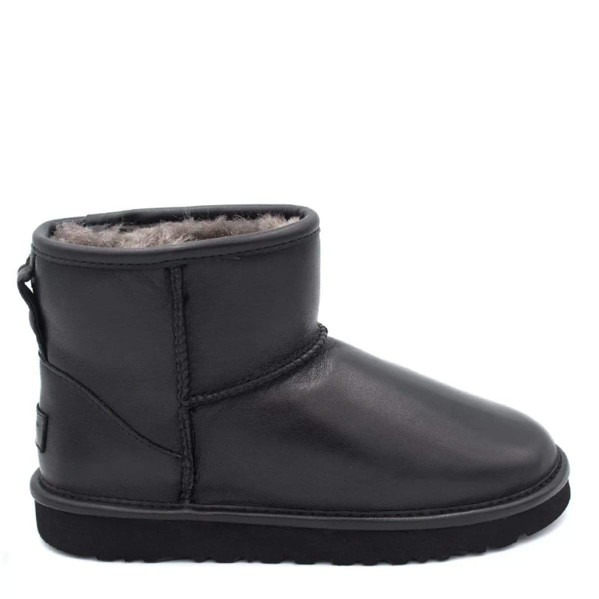 Ugg Men's Classic Mini — Black Leather